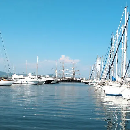 Holiday home Holiday Le Vent D'est Saint-Tropez