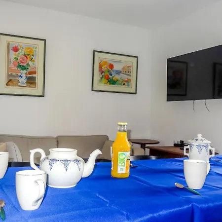 Holiday Le Vent D'est By Interhome